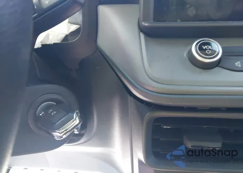 2023 Ford Maverick Xl z USA, uszkodzony, nr VIN 3FTTW8E38PRA07995